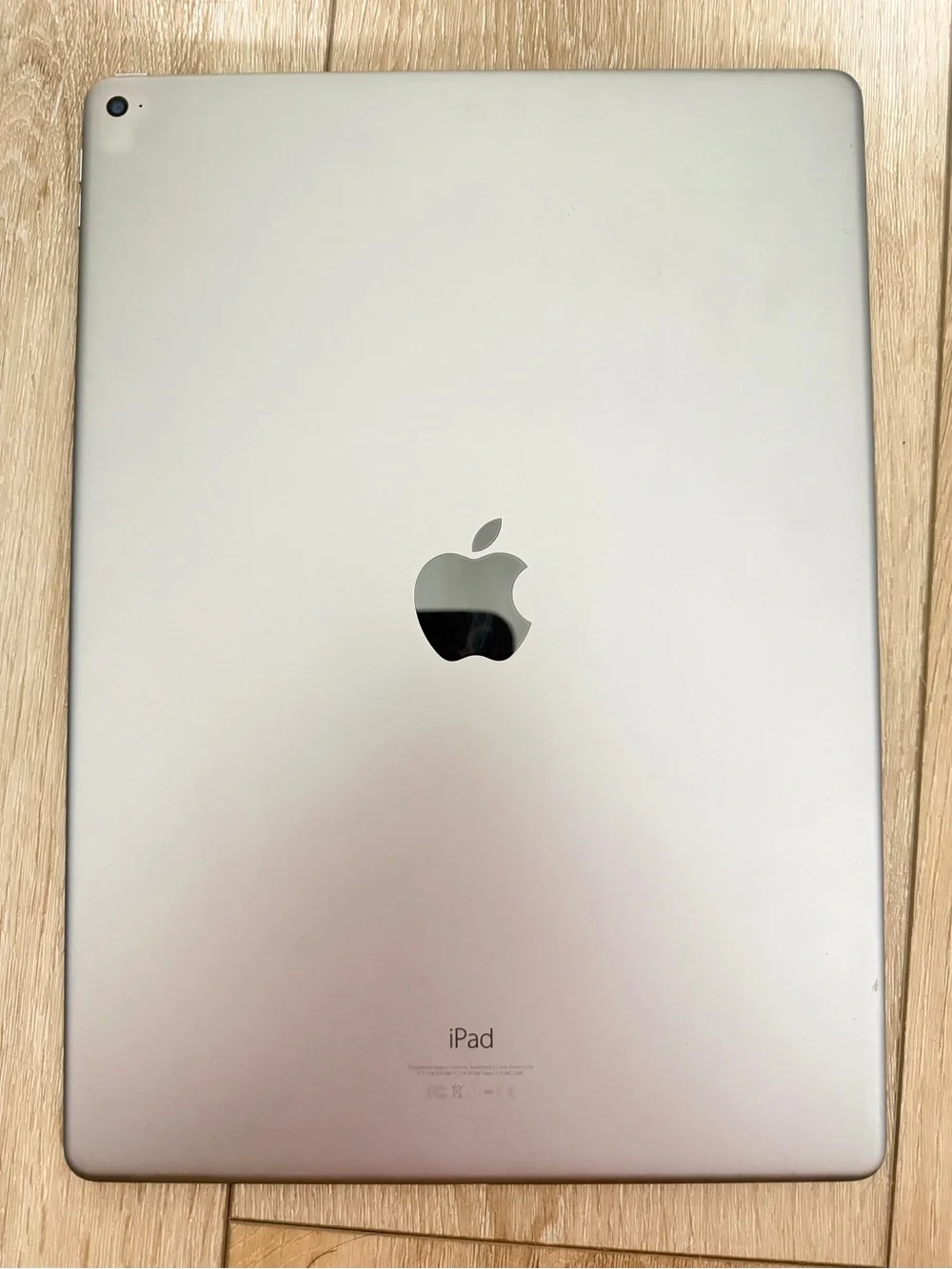 Apple iPad Pro 12.9-inch 128GB – Space Gray w/ Apple Pencil
